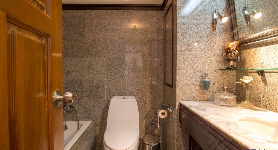 For sale 1 bed condo in Hua Hin, Prachuap Khiri Khan