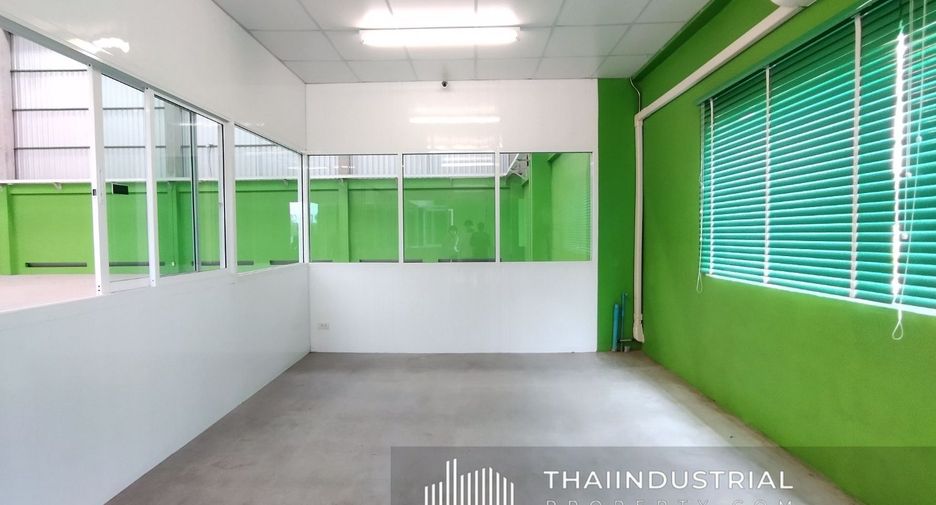 For rent warehouse in Mueang Samut Prakan, Samut Prakan
