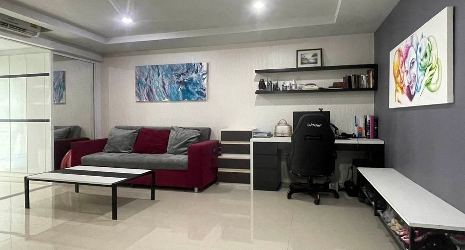 Wohnung zum Kauf mit 1 Zimmer in Bang Lamung, Chonburi