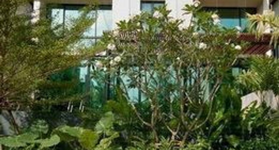 Haus zur Miete mit 4 Zimmer in Watthana, Bangkok
