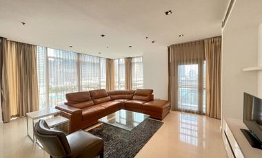 For rent 3 bedrooms condo in Pathum Wan, Bangkok