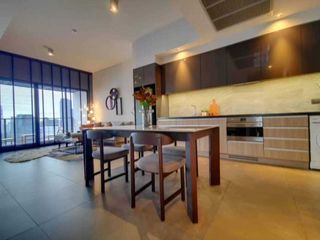 Condo en alquiler de 2 habitaciones en Watthana, Bangkok