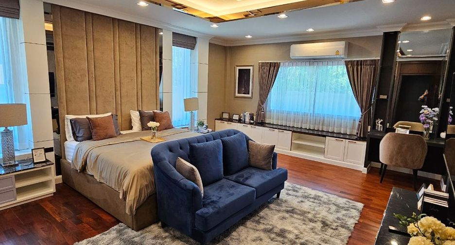 For sale 5 bedrooms house in Hua Hin, Prachuap Khiri Khan