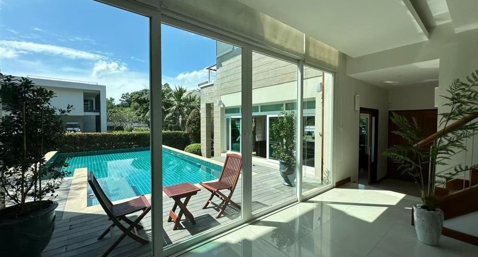 À vendre 4 chambres villa à Sattahip, Chonburi