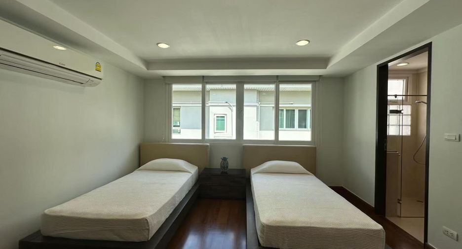 À vendre 4 chambres villa à Sattahip, Chonburi