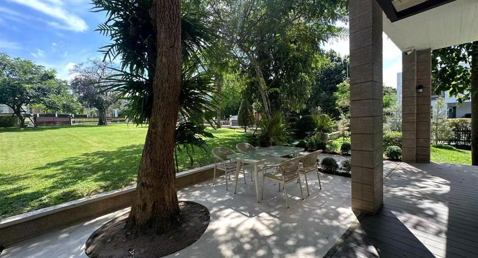 À vendre 4 chambres villa à Sattahip, Chonburi