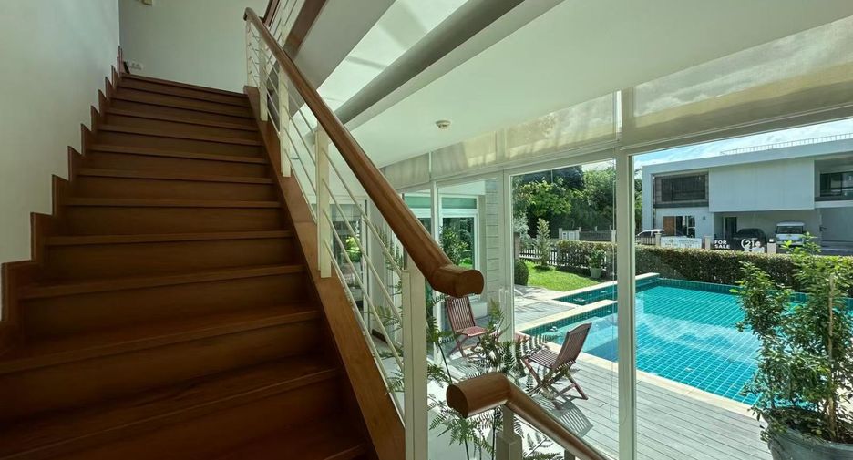 À vendre 4 chambres villa à Sattahip, Chonburi