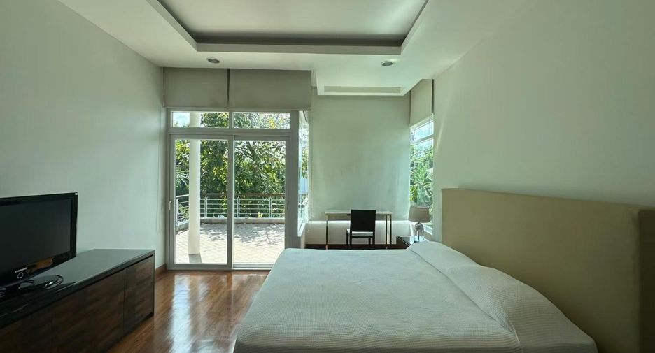 À vendre 4 chambres villa à Sattahip, Chonburi
