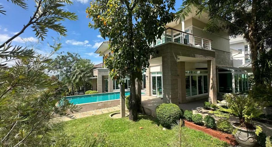 À vendre 4 chambres villa à Sattahip, Chonburi