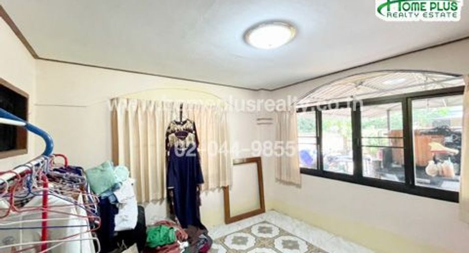 For sale 4 ベッドルーム house in Min Buri, Bangkok