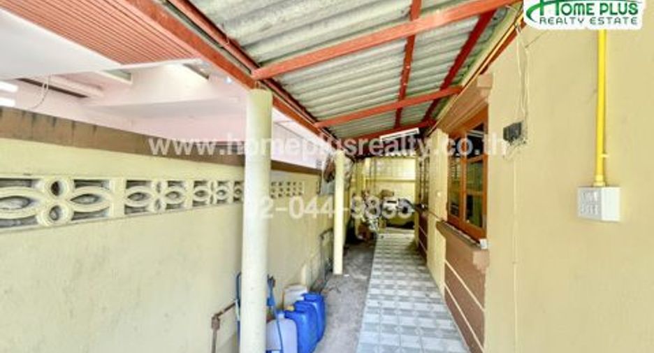 For sale 4 ベッドルーム house in Min Buri, Bangkok