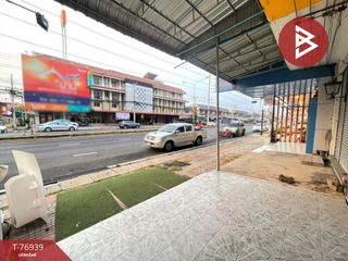 For sale 5 bed retail Space in Mueang Samut Songkhram, Samut Songkhram