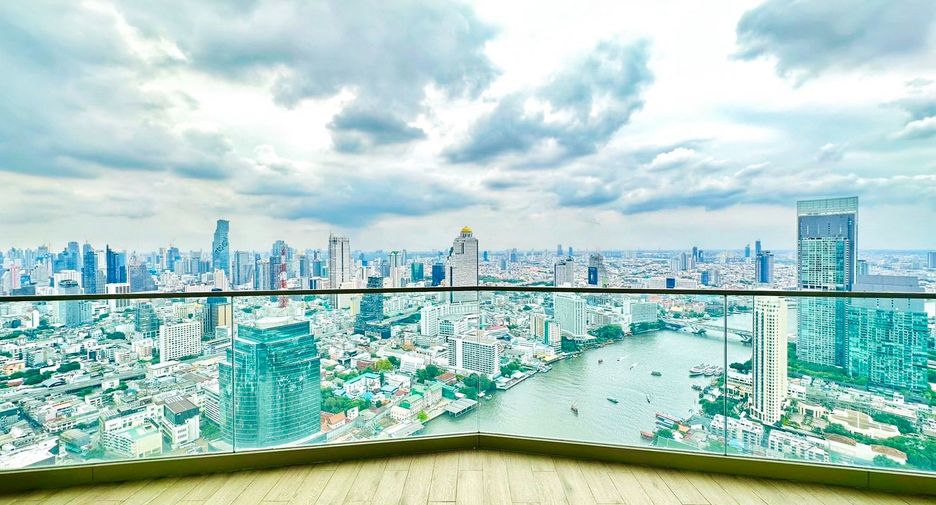 For sale 2 bedrooms condo in Khlong San, Bangkok