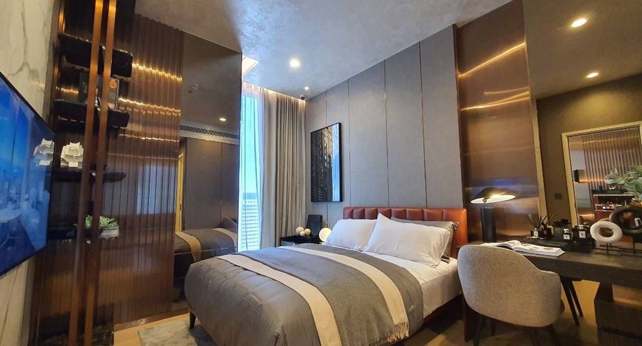 For sale 1 bed condo in Sathon, Bangkok