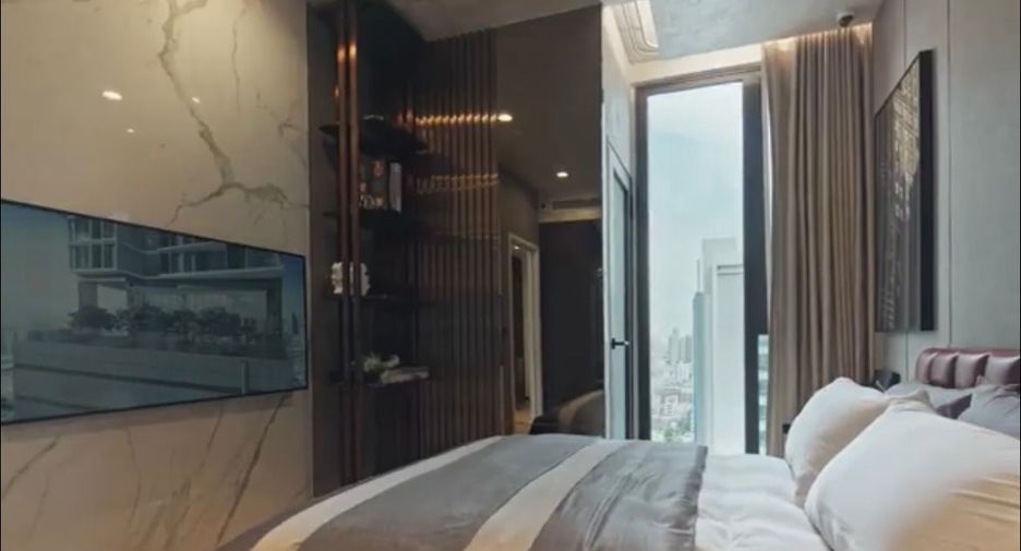 For sale 1 bed condo in Sathon, Bangkok