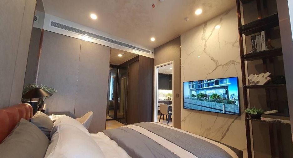 For sale 1 bed condo in Sathon, Bangkok