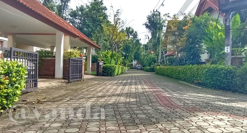 ให้เช่า 5 เตียง บ้านเดี่ยว ใน ปากเกร็ด, นนทบุรี