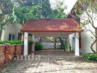 For rent 5 bed house in Pak Kret, Nonthaburi