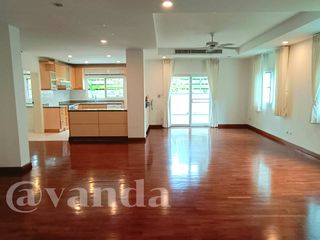 For rent 5 bed house in Pak Kret, Nonthaburi