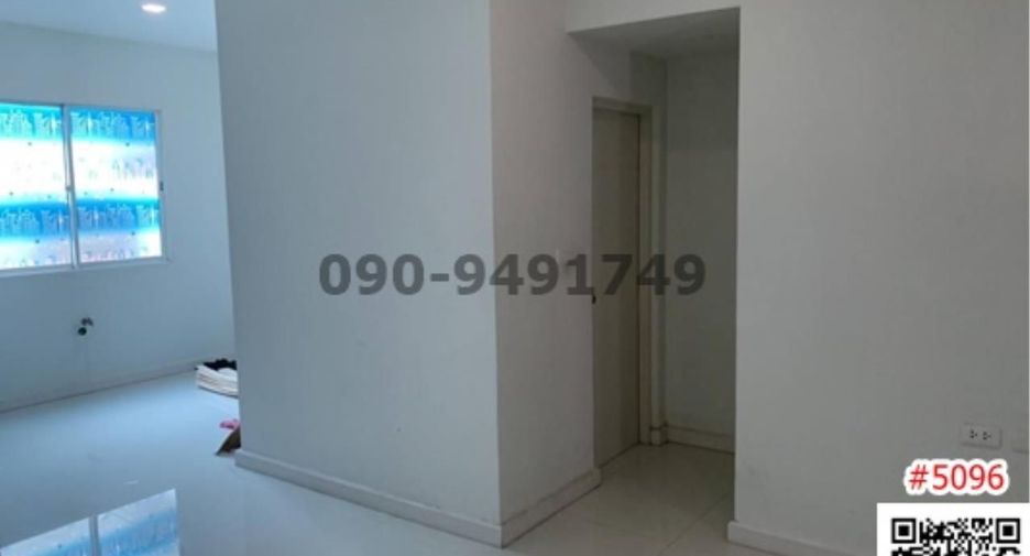 For rent そして for sale 3 Beds townhouse in Min Buri, Bangkok