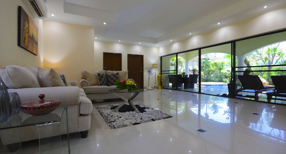 À vendre 3 chambres maison à Jomtien, Pattaya