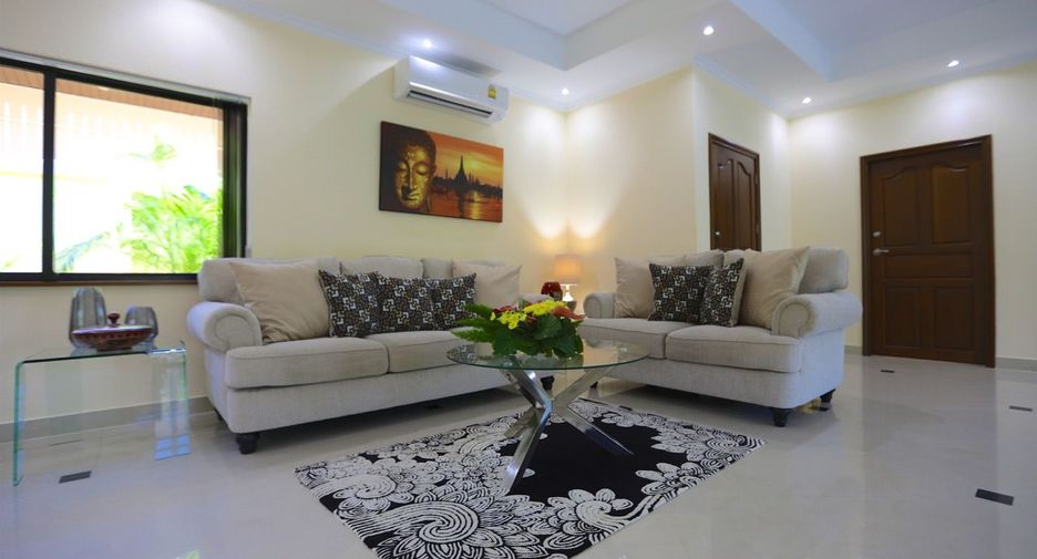 À vendre 3 chambres maison à Jomtien, Pattaya