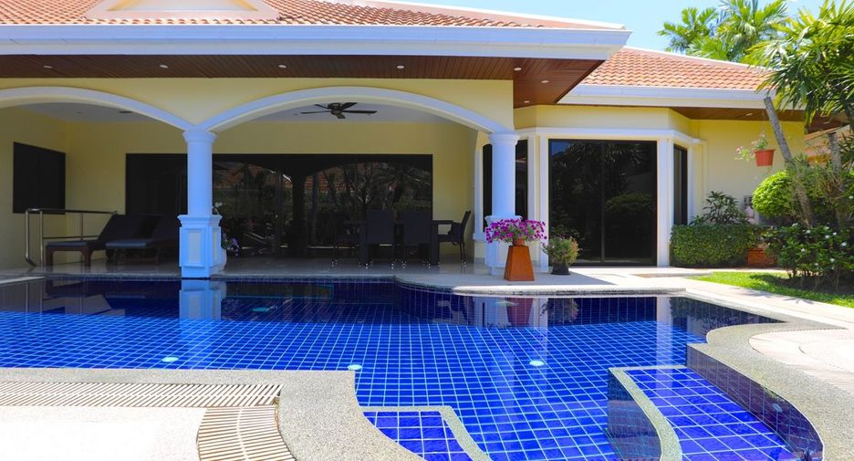 For rent そして for sale 3 Beds house in Jomtien, Pattaya