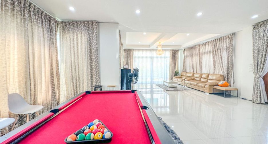 À louer et à vendre 4 chambres maison à North Pattaya, Pattaya