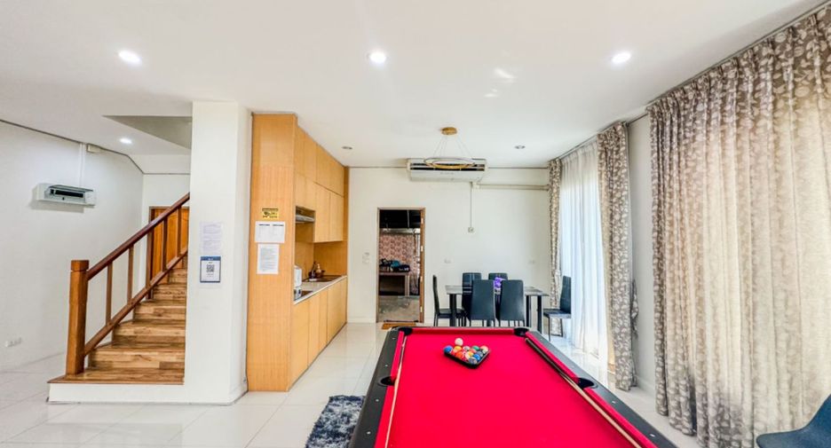 À louer et à vendre 4 chambres maison à North Pattaya, Pattaya
