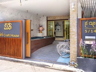 For rent 4 bedrooms house in Mueang Chiang Mai, Chiang Mai