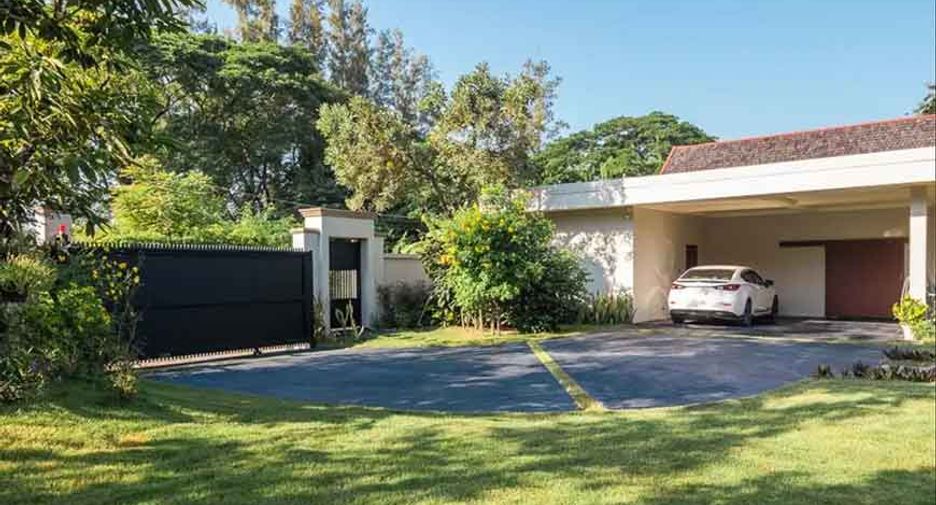 Villa zum Kauf mit 3 Zimmer in Saraphi, Chiang Mai