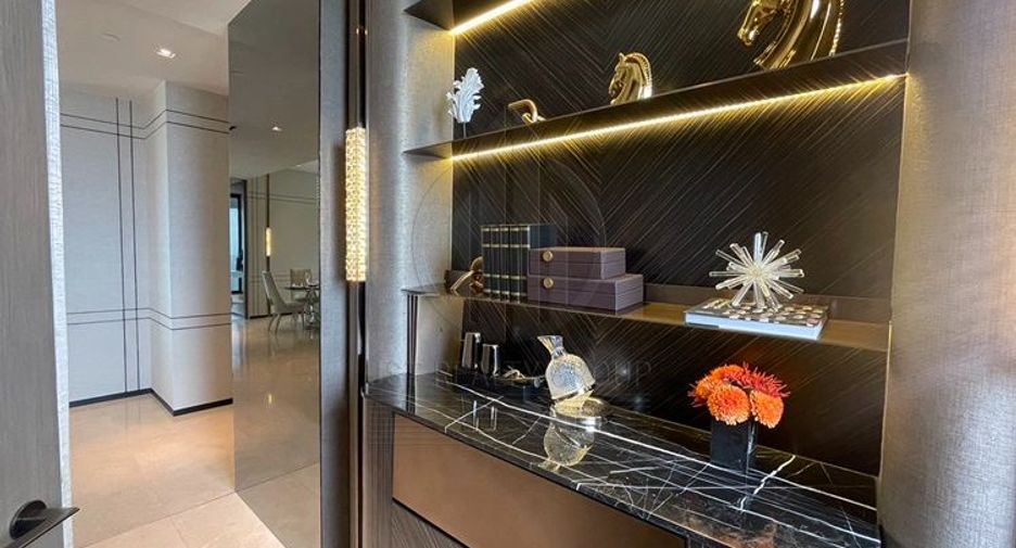 Condo en venta de 2 habitaciones en Khlong San, Bangkok