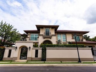 For rent 4 ベッドルーム house in Bang Na, Bangkok
