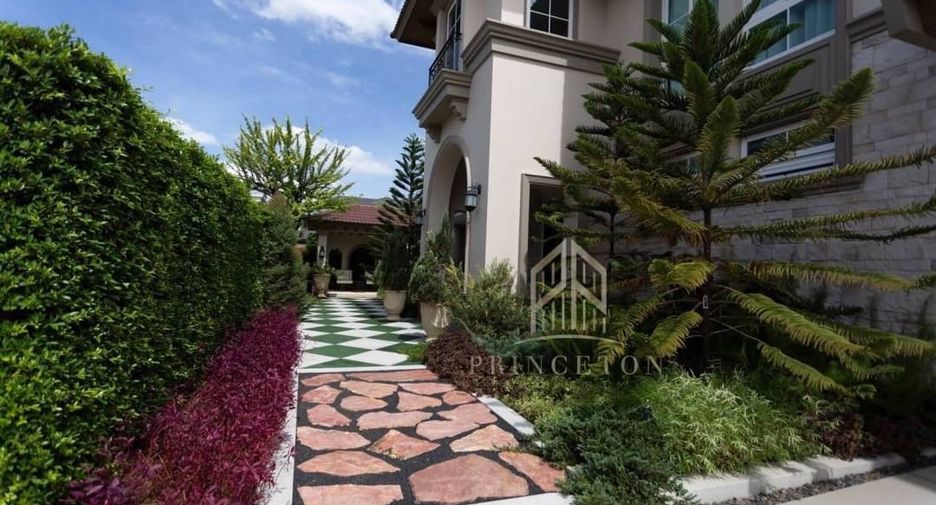 For rent 4 ベッドルーム house in Bang Na, Bangkok