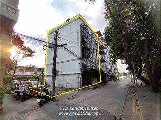 For sale retail Space in Bang Kho Laem, Bangkok