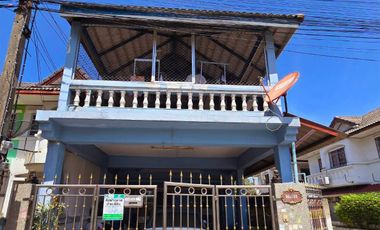 For sale 3 bed townhouse in Mueang Pathum Thani, Pathum Thani