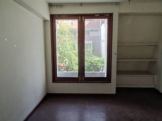 Casa adosada en alquiler y en venta de 5 habitaciones en Watthana, Bangkok