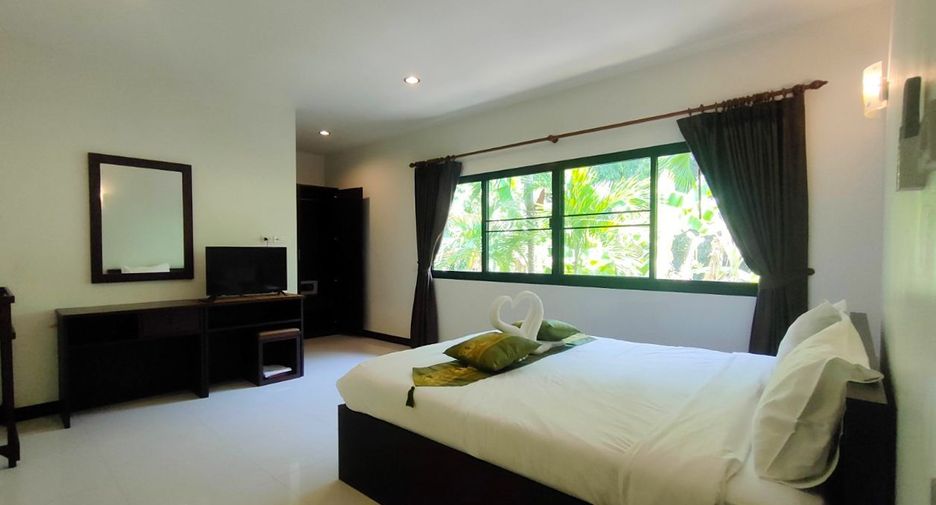 For rent 2 bedrooms villa in Mueang Phuket, Phuket