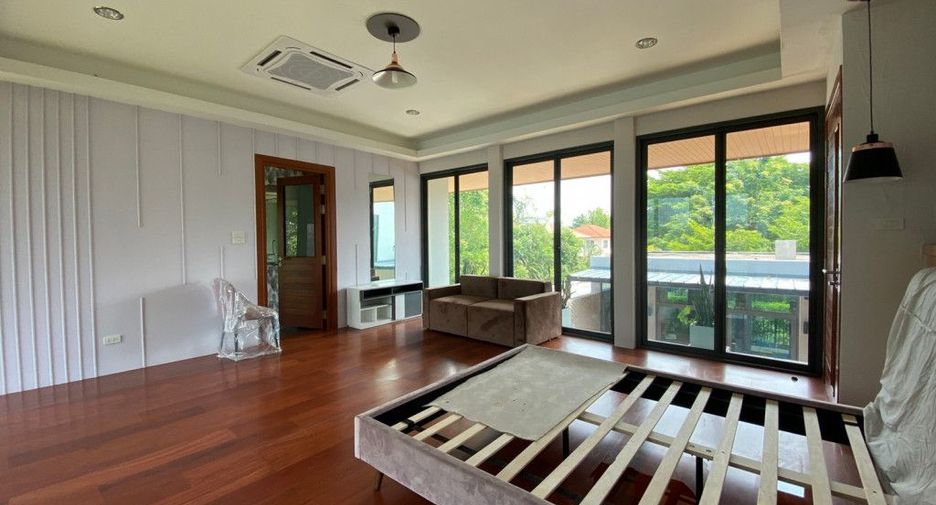 Casa en venta de 4 habitaciones en San Sai, Chiang Mai