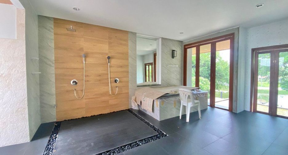 Casa en venta de 4 habitaciones en San Sai, Chiang Mai