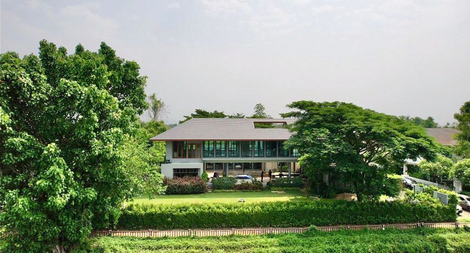 Casa en venta de 4 habitaciones en San Sai, Chiang Mai