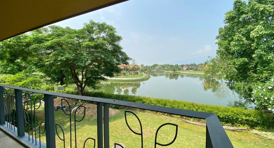 Casa en venta de 4 habitaciones en San Sai, Chiang Mai
