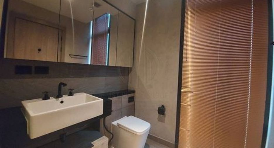 À louer et à vendre 2 chambres condo à Watthana, Bangkok