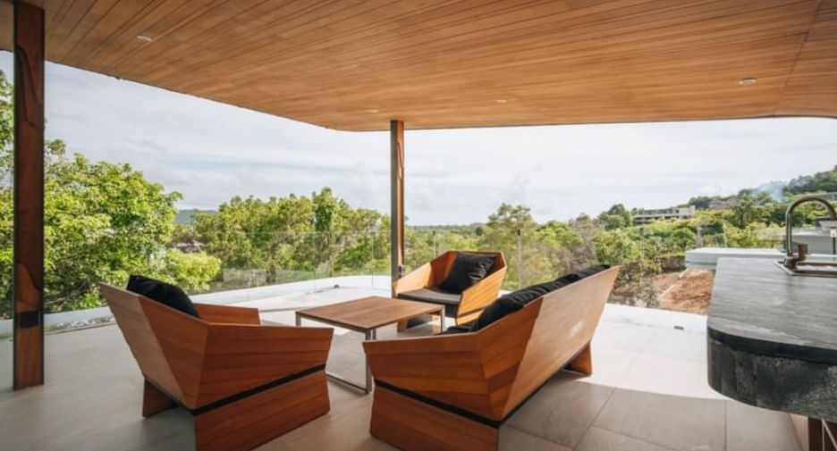 For sale 5 bedrooms villa in Thalang, Phuket