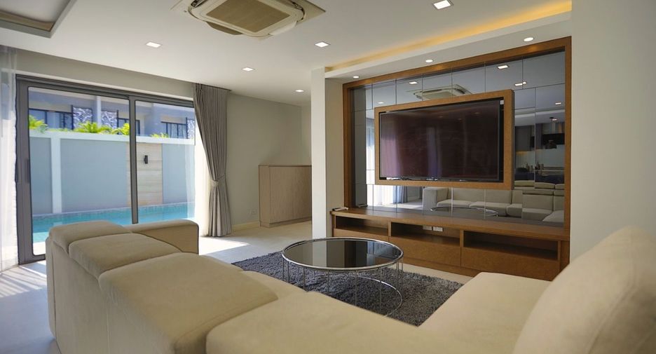 For rent and for sale 5 bed house in Bang Lamung, Chonburi