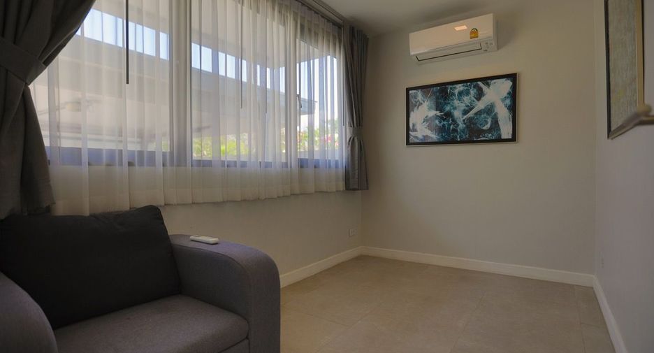 For rent and for sale 5 bed house in Bang Lamung, Chonburi