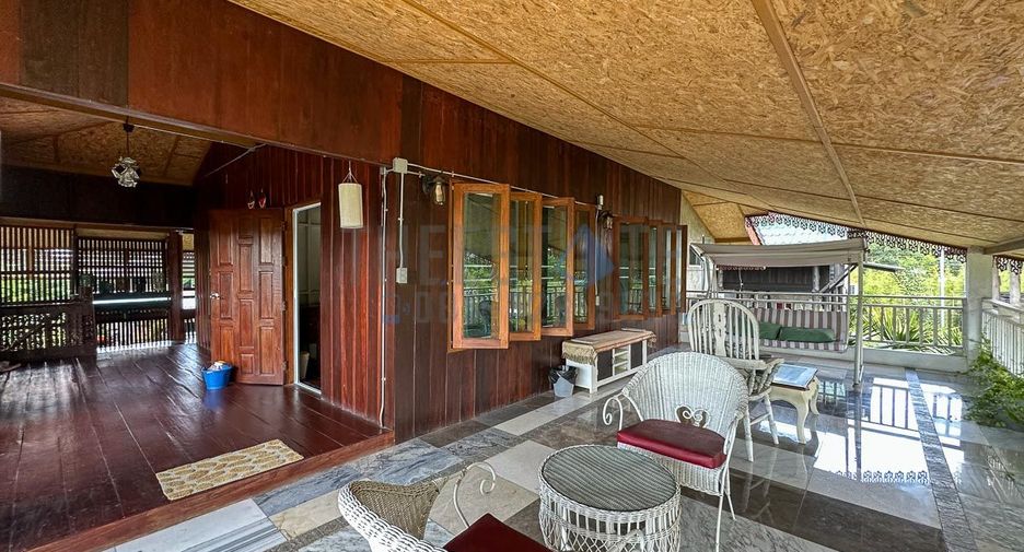 Local comercial en alquiler y en venta de 11 habitaciones en Doi Saket, Chiang Mai