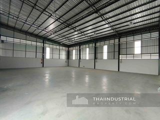 出租 和 出售 仓库 在 Si Racha, Chon Buri