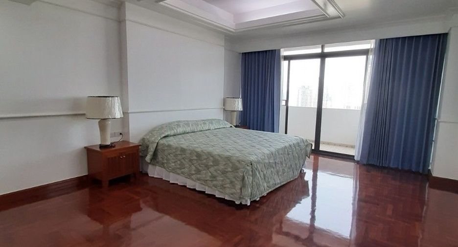 Wohnung zur Miete mit 4 Zimmer in Khlong Toei, Bangkok