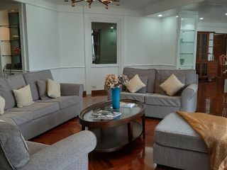 Wohnung zur Miete mit 4 Zimmer in Khlong Toei, Bangkok